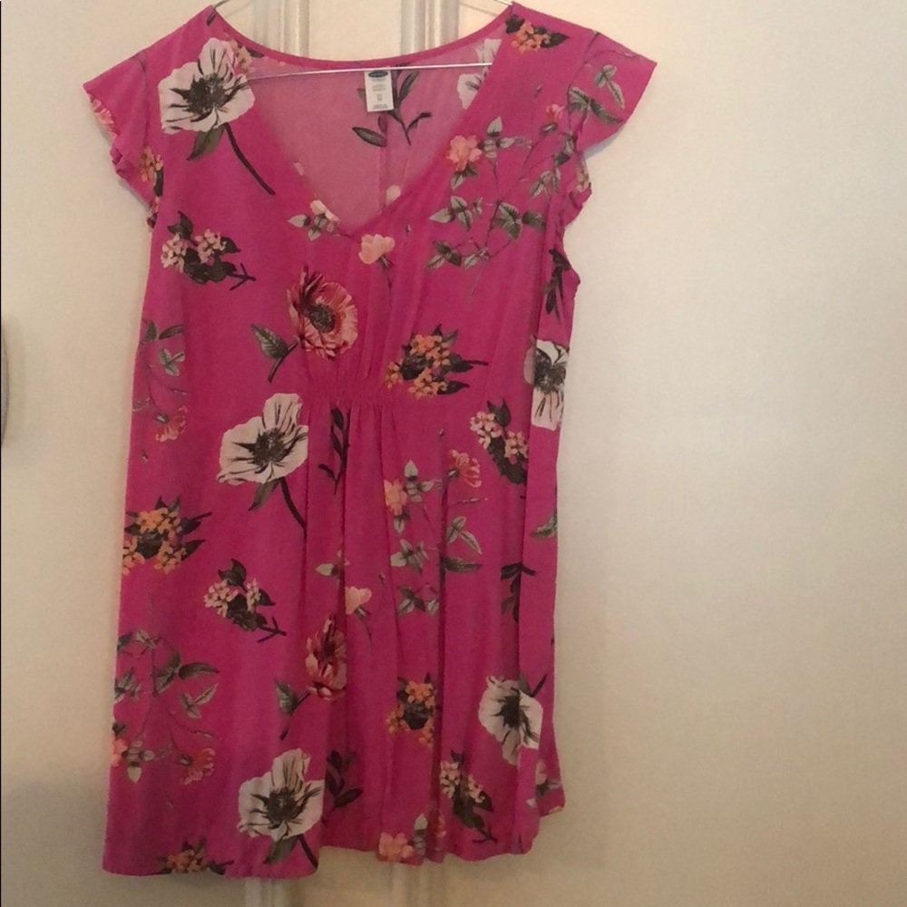 Old Navy Maternity top